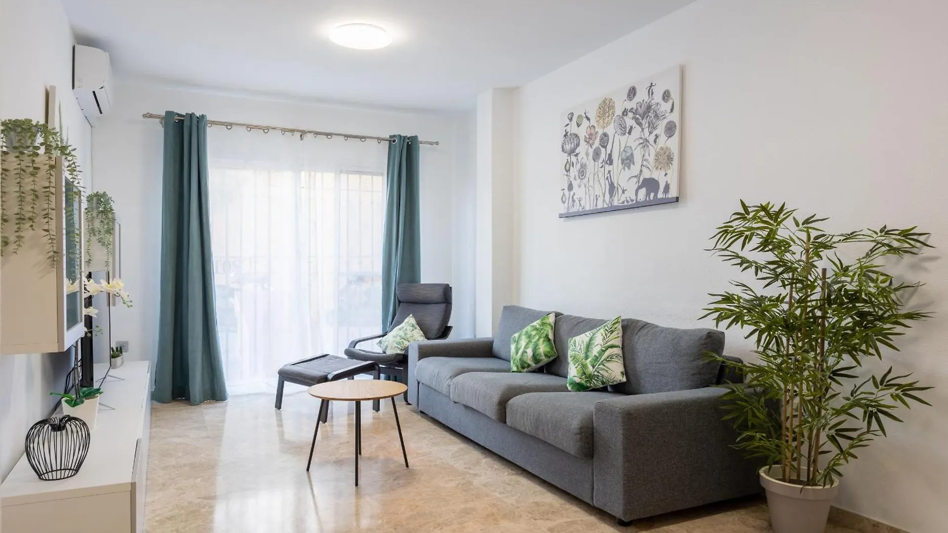 Apartamento Ninfa - Wifi, Piscina, A/C, Lavadora, Silla De Ruedas Bienvenidas Fuengirola
