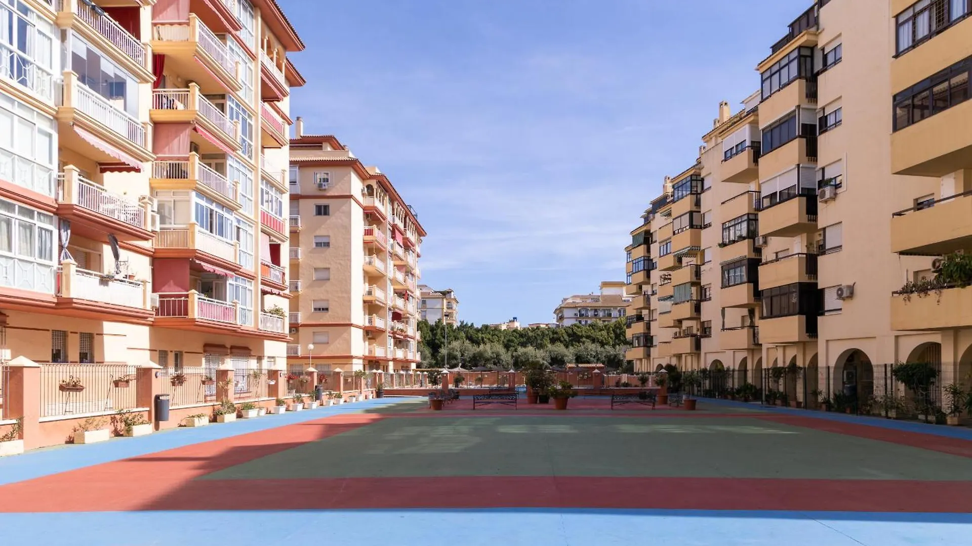Apartamento Ninfa - Wifi, Piscina, A/C, Lavadora, Silla De Ruedas Bienvenidas Fuengirola